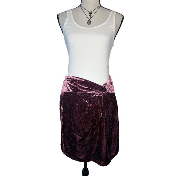LOFT Mini Skirt | Crushed Velvet Twist Detail - Picture 1 of 10